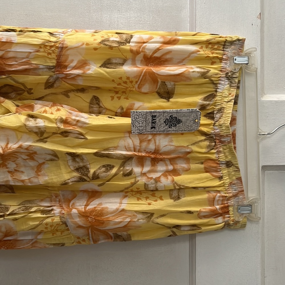 Batik Paris Chloe Laetitia Collection yellow floral palazzo pants. - Picture 5 of 5